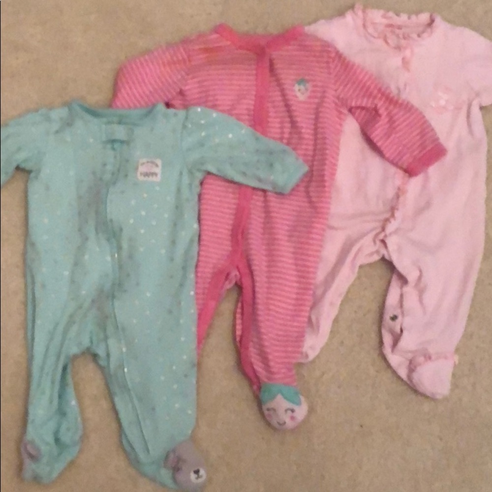 Baby girl, 6 months footed sleepers